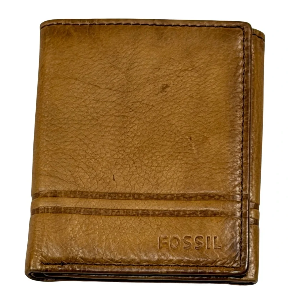 Fossil Mens Trifold Wallet Brown Cowhide Leather ID Window Card Slots Cognac